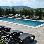 планински кът Hotel Dorkovo