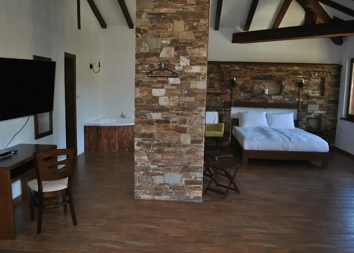 планински кът Hotell Dorkovo